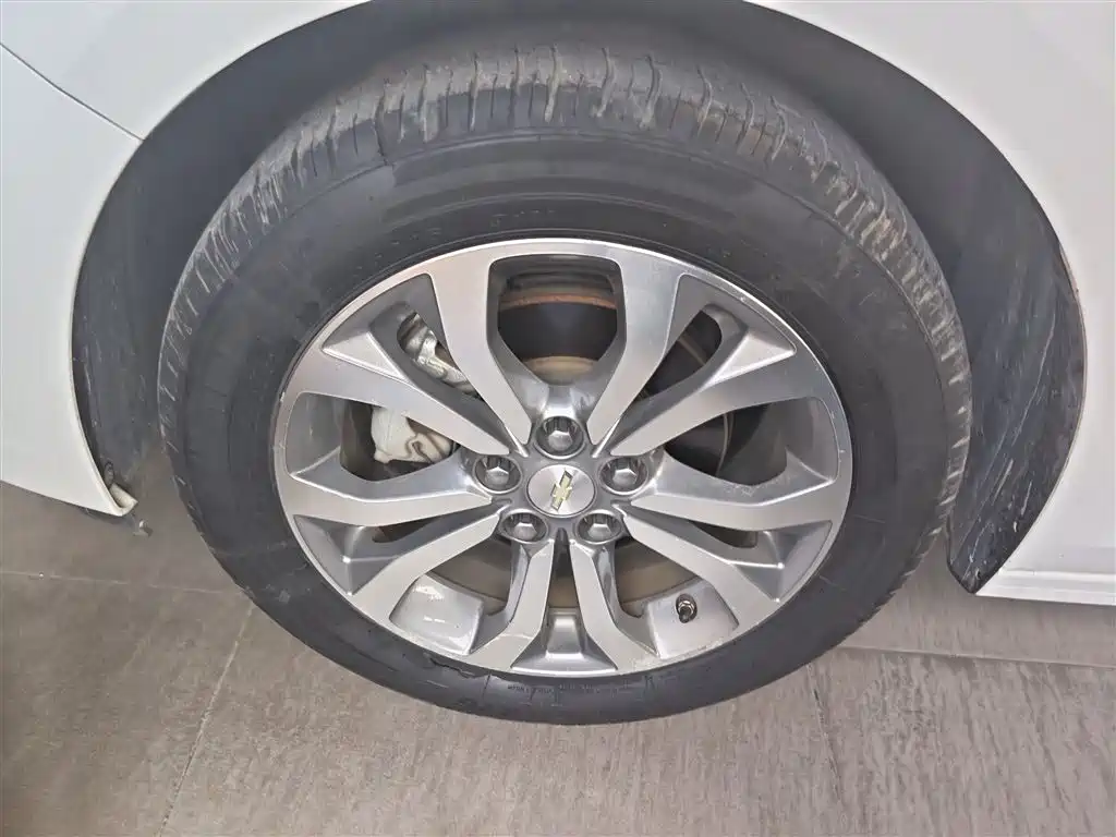 Chevrolet Cavalier 2016 Model 1.5L Automatic Delight Edition фото 23