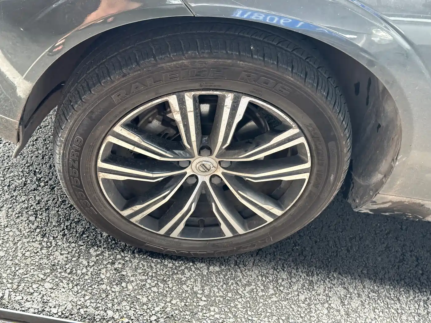 VOLVO XC60