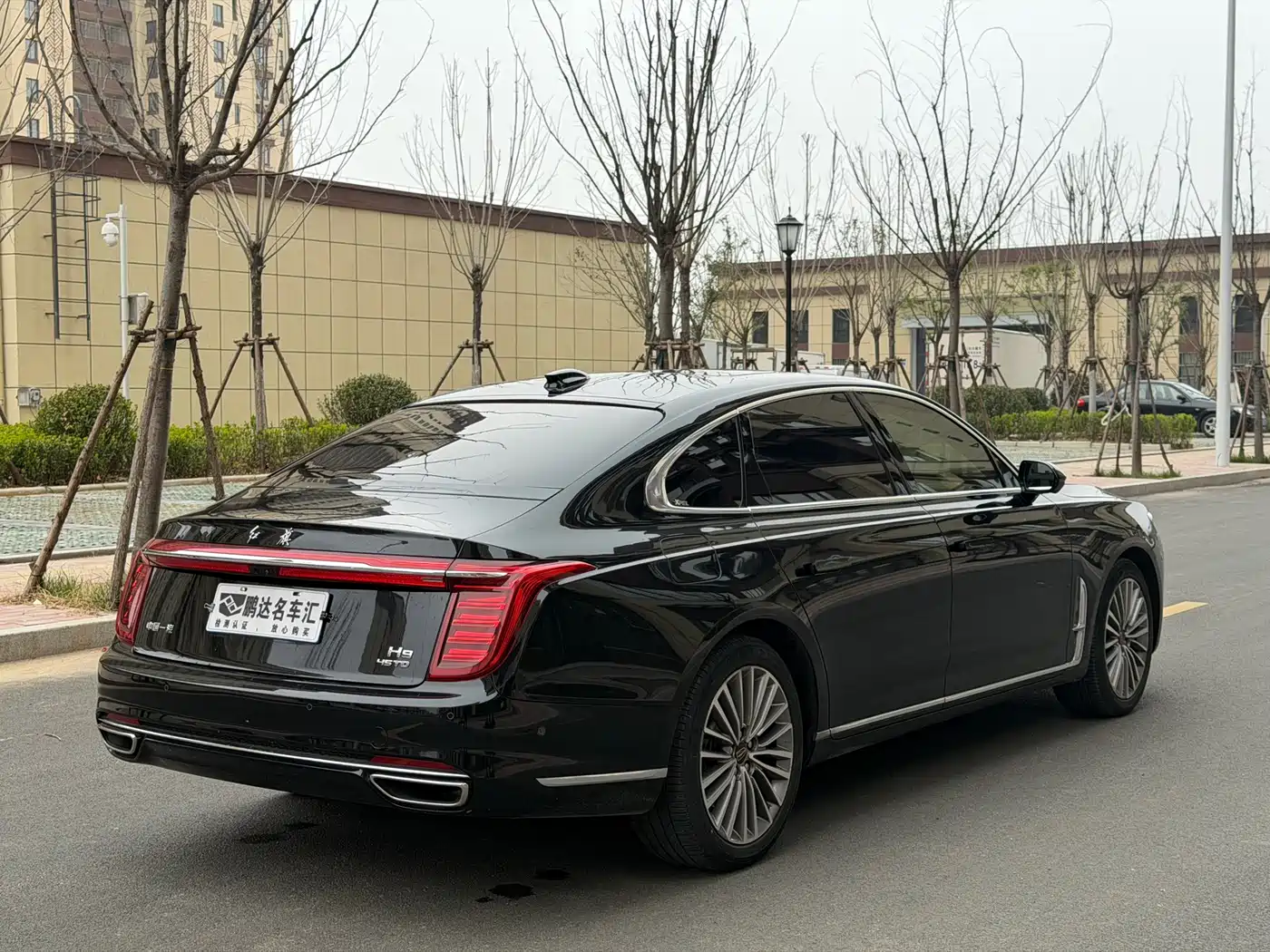  HONGQI H9