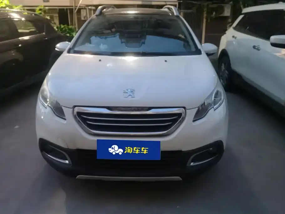 Peugeot 2008 2014 1.6L Automatic Fashion Edition фото 2