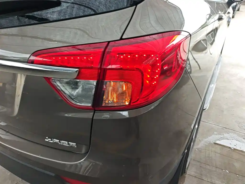 Buick Envision Plus 2017 28T AWD Elite фото 8