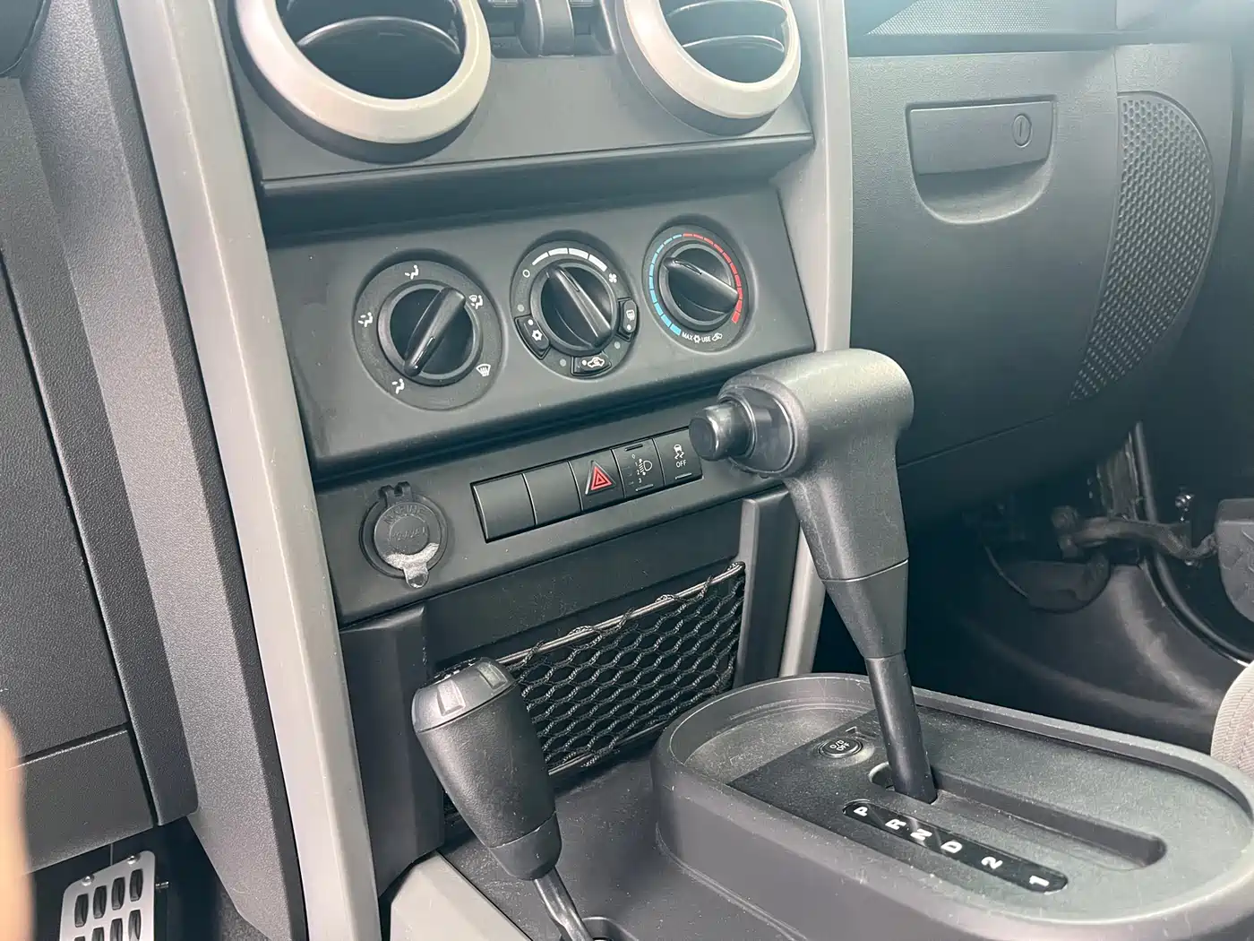 Jeep Wrangler 2011 2011 3.8L Sahara 2-Door