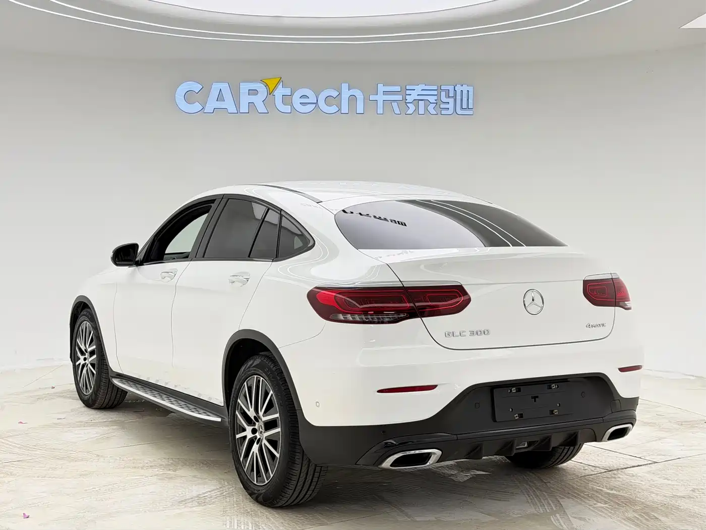 Mercedes-Benz GLC Coupe 2020 GLC 300 4MATIC Coupe SUV фото 5