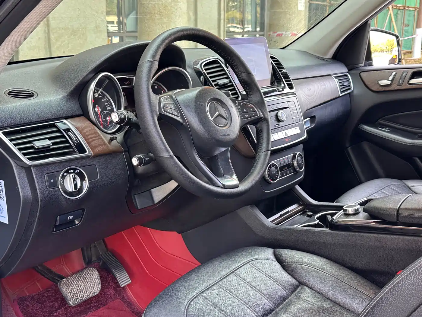 Mercedes-Benz GLE 2017 GLE 320 4MATIC Dynamic фото 16