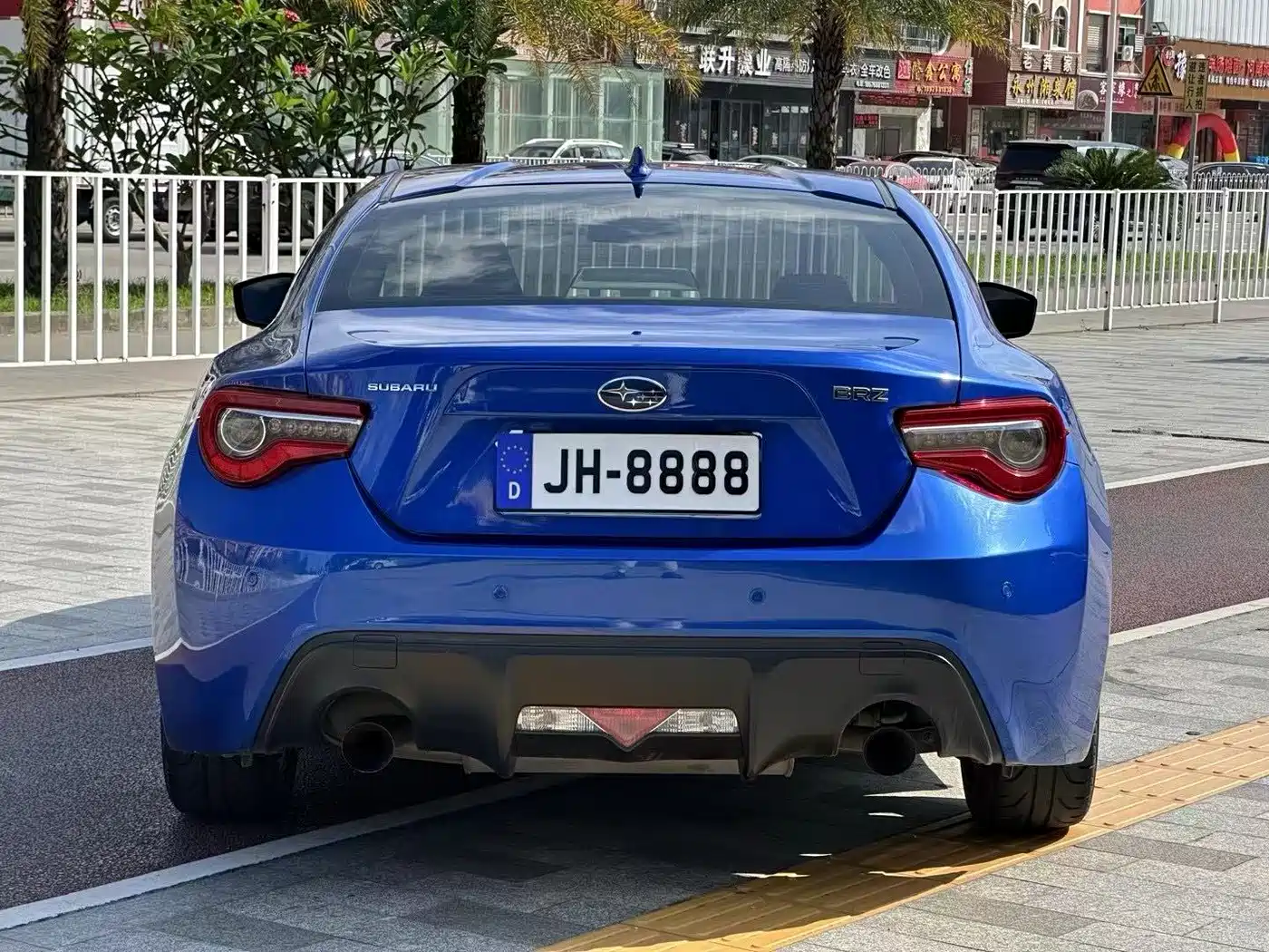 Subaru BRZ 2017 2.0i Manual type-S Edition фото 8