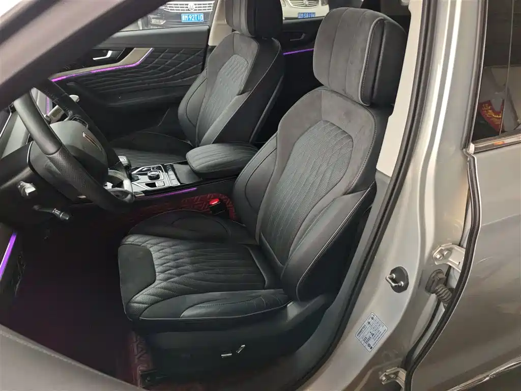 Hongqi HS5 2022 Facelift 2.0T Smart Flag Enjoyment AWD Edition фото 11