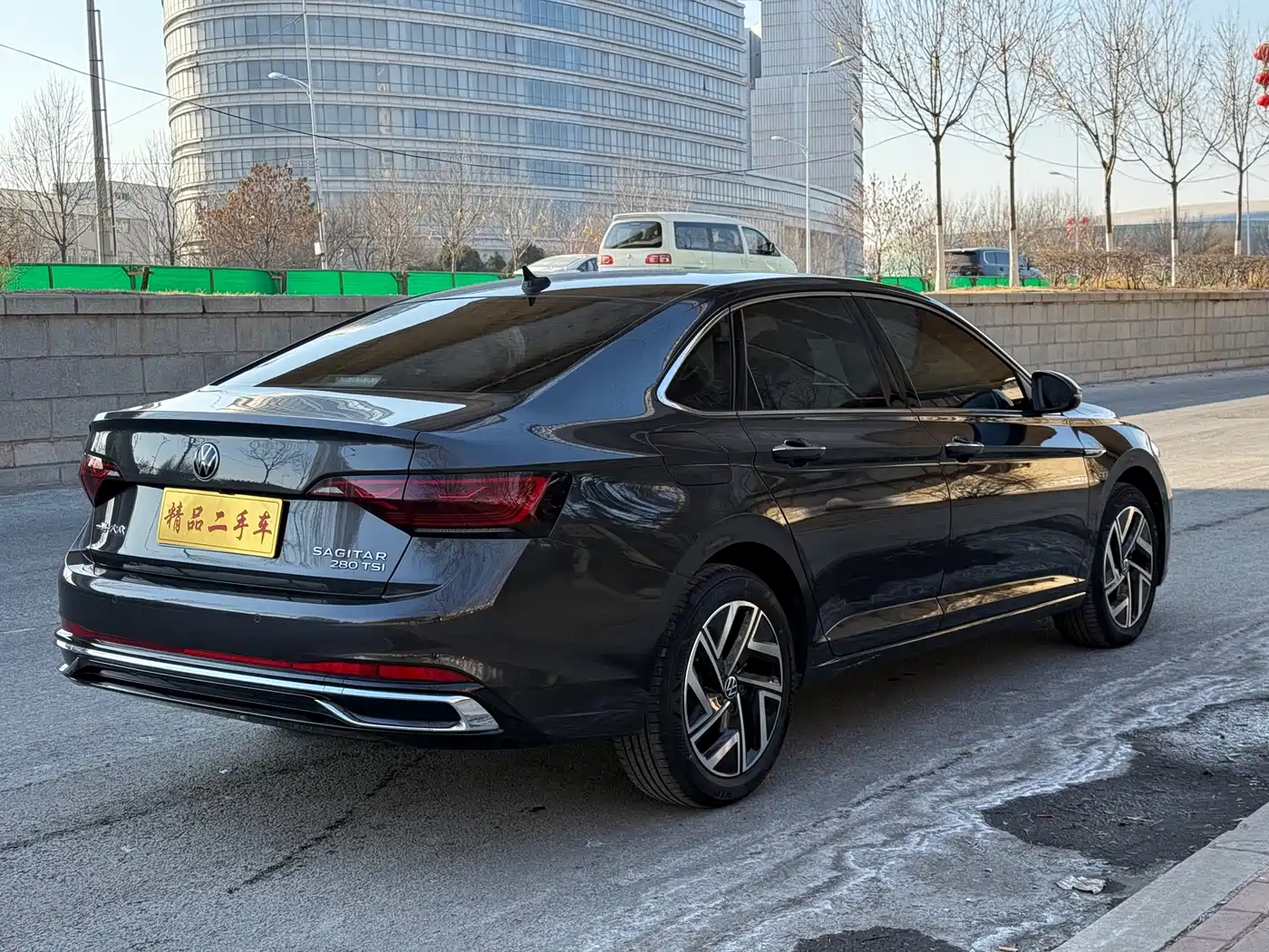 Volkswagen Sagitar 2023 280TSI DSG Surpass Plus Edition фото 7