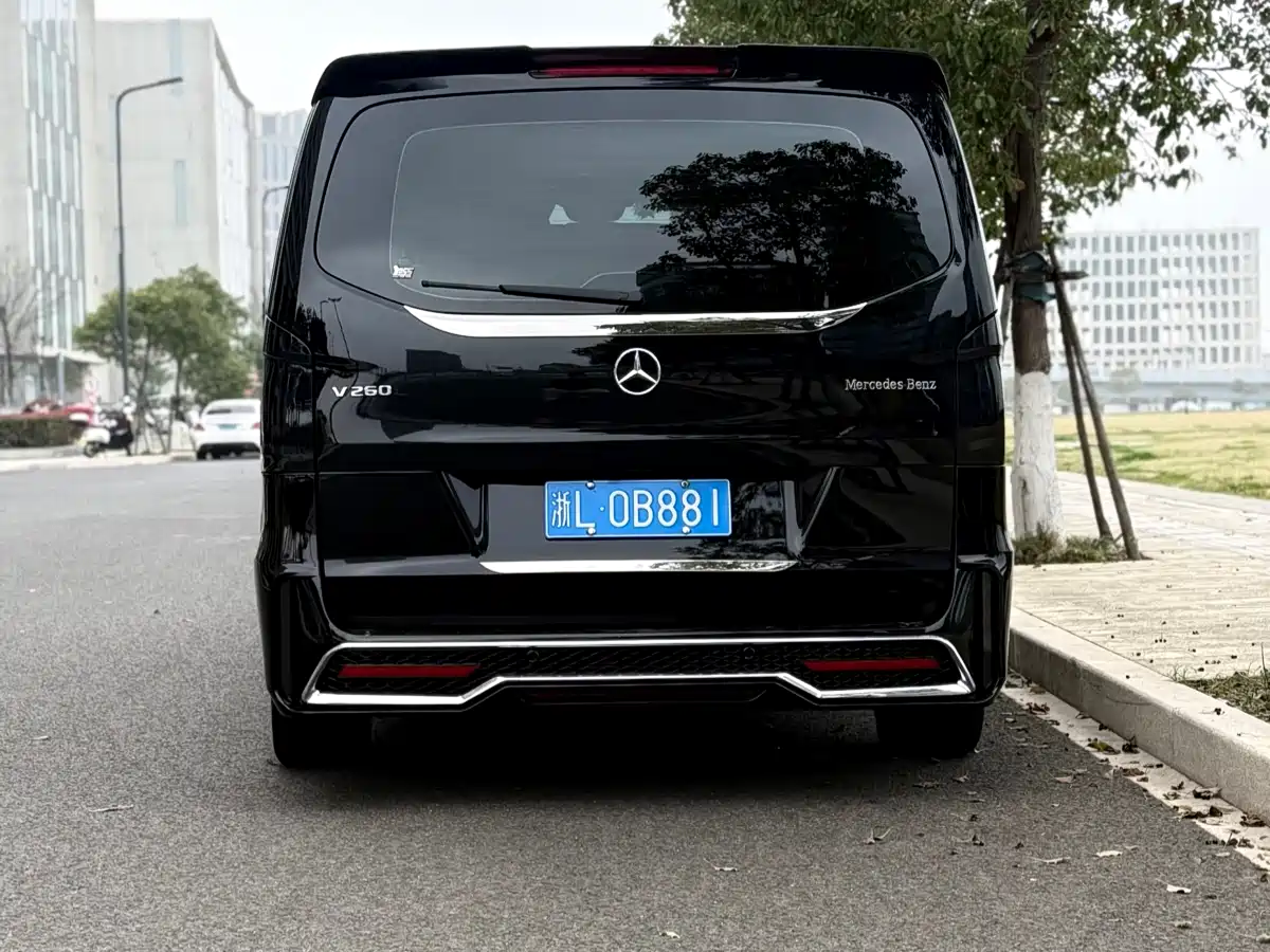 Mercedes-Benz Vito 2021 2.0T Elite 7-Seater фото 5