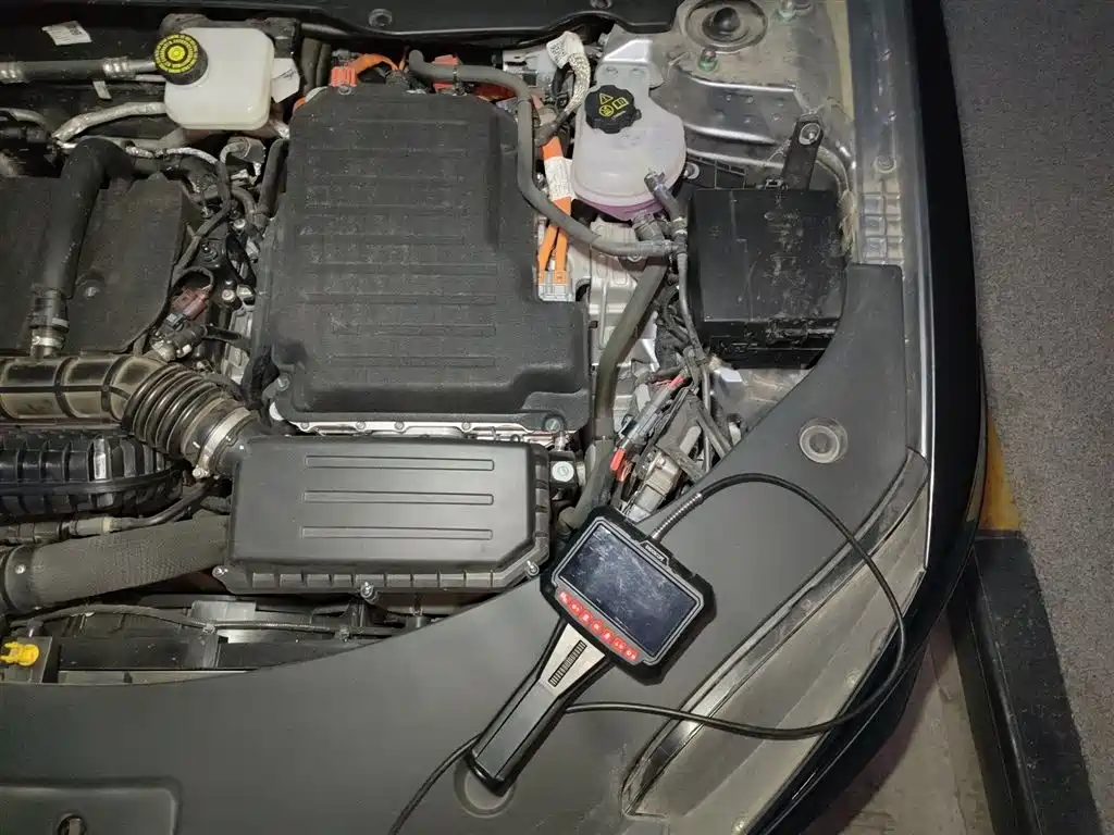 BYD Qin PLUS 2025 DM-i Smart Drive 55KM Leader фото 22