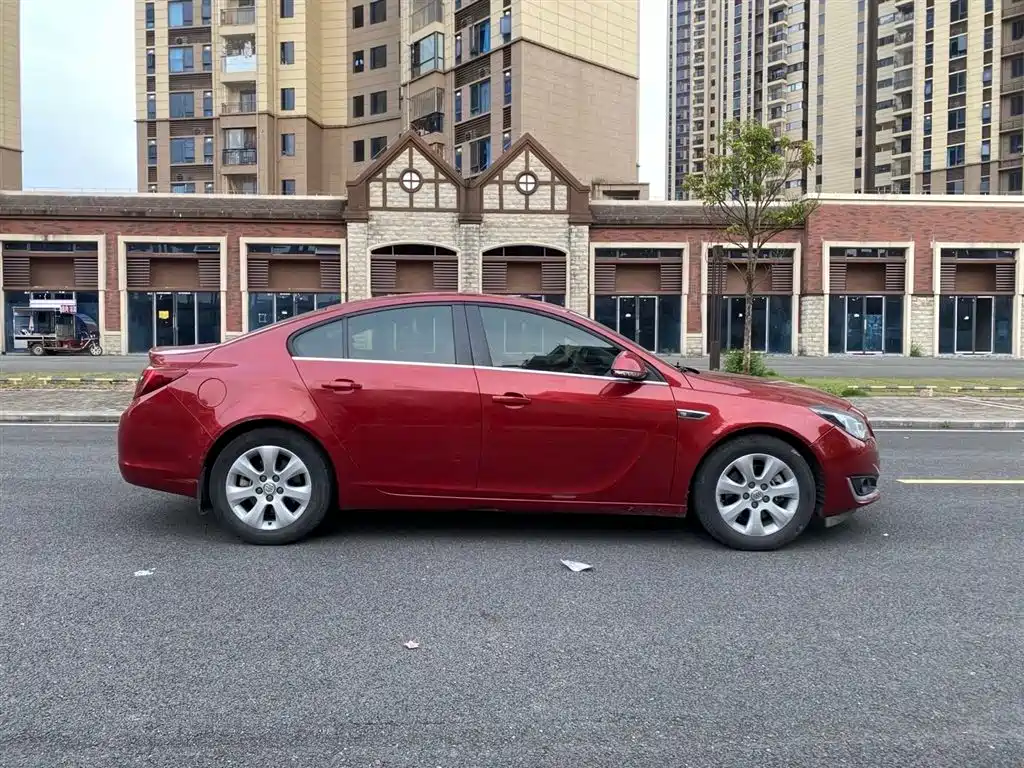 Buick Regal 2015 1.6T Leading Tech Edition фото 4