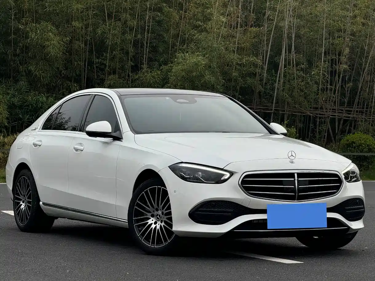 Mercedes-Benz C-Class 2024 C 260 L фото 3