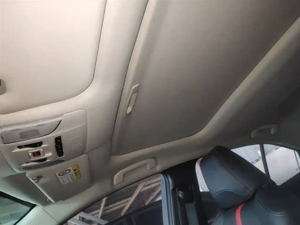 Toyota Corolla 2021 1.2T S-CVT Elite PLUS Edition фото 18
