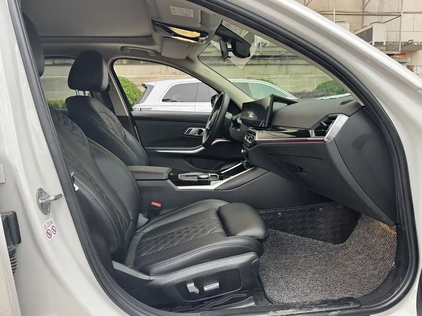 BMW i3 2024 eDrive 35 L фото 4