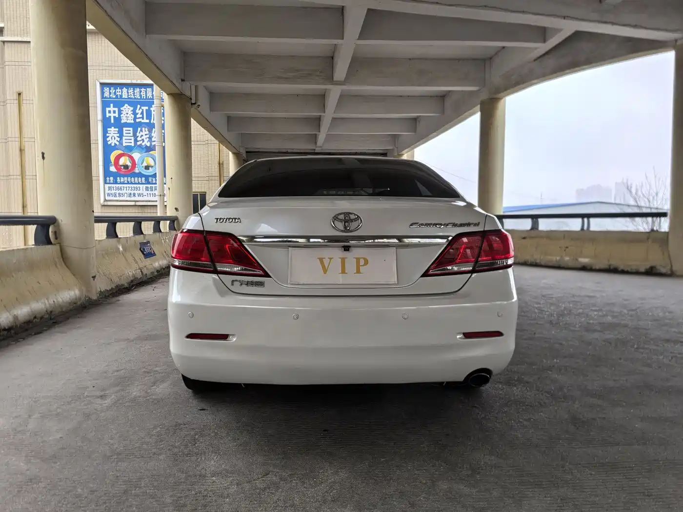 Toyota Camry 2013 200G Classic Luxury Edition фото 38