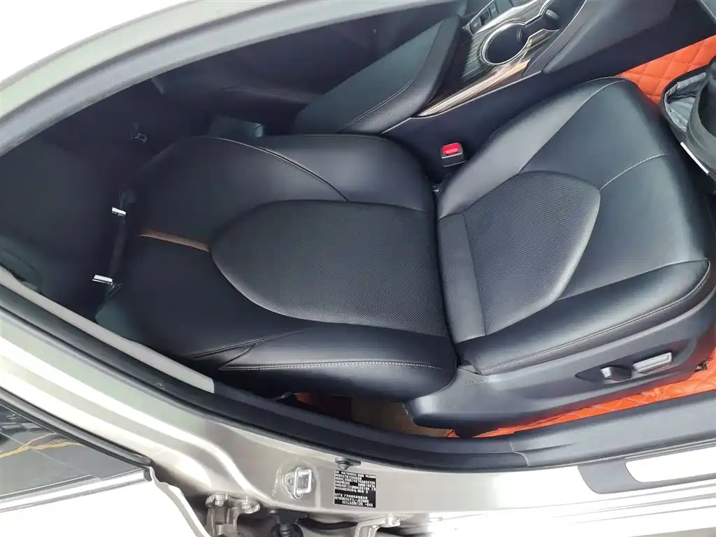 Toyota Camry 2019 2.0G Luxury Edition China VI фото 17