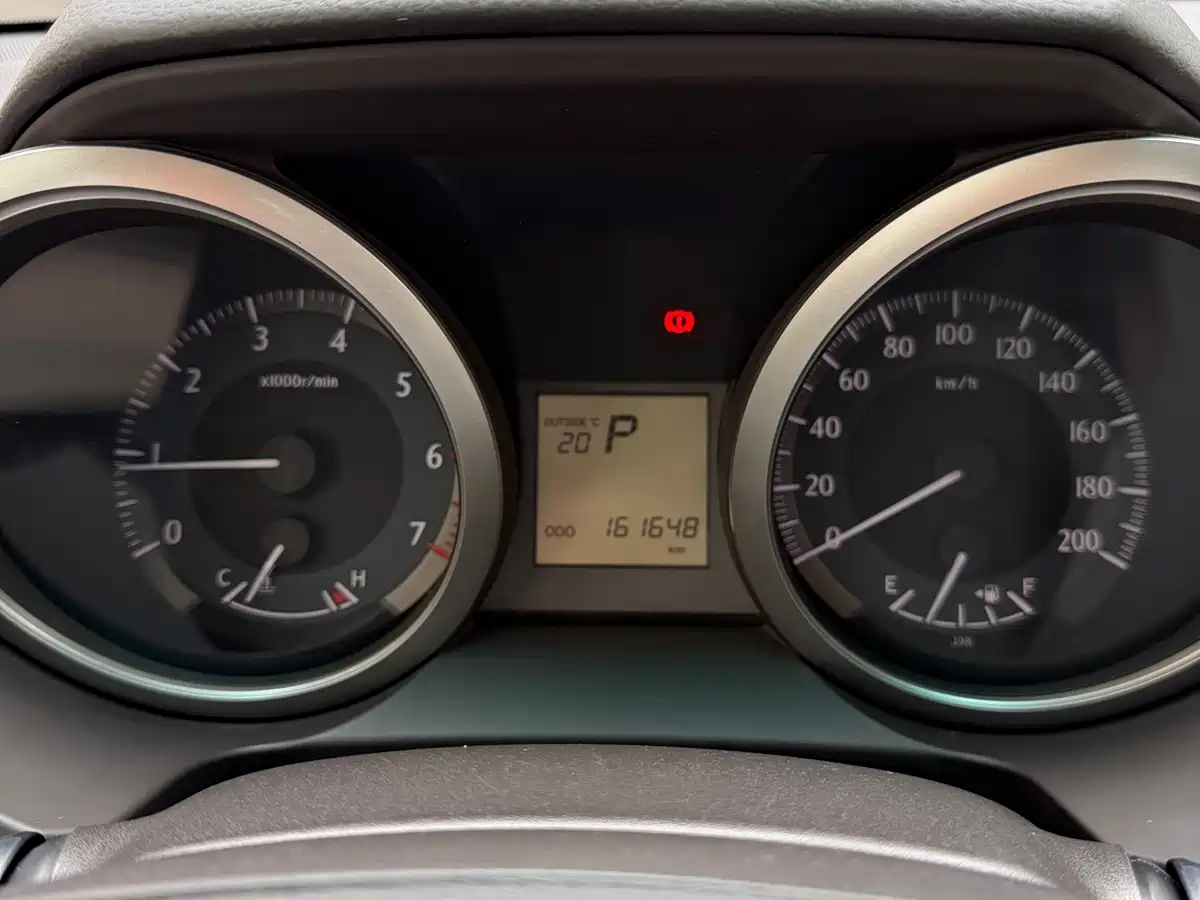Toyota Prado (Import) 2010 2.7L Automatic Standard фото 6