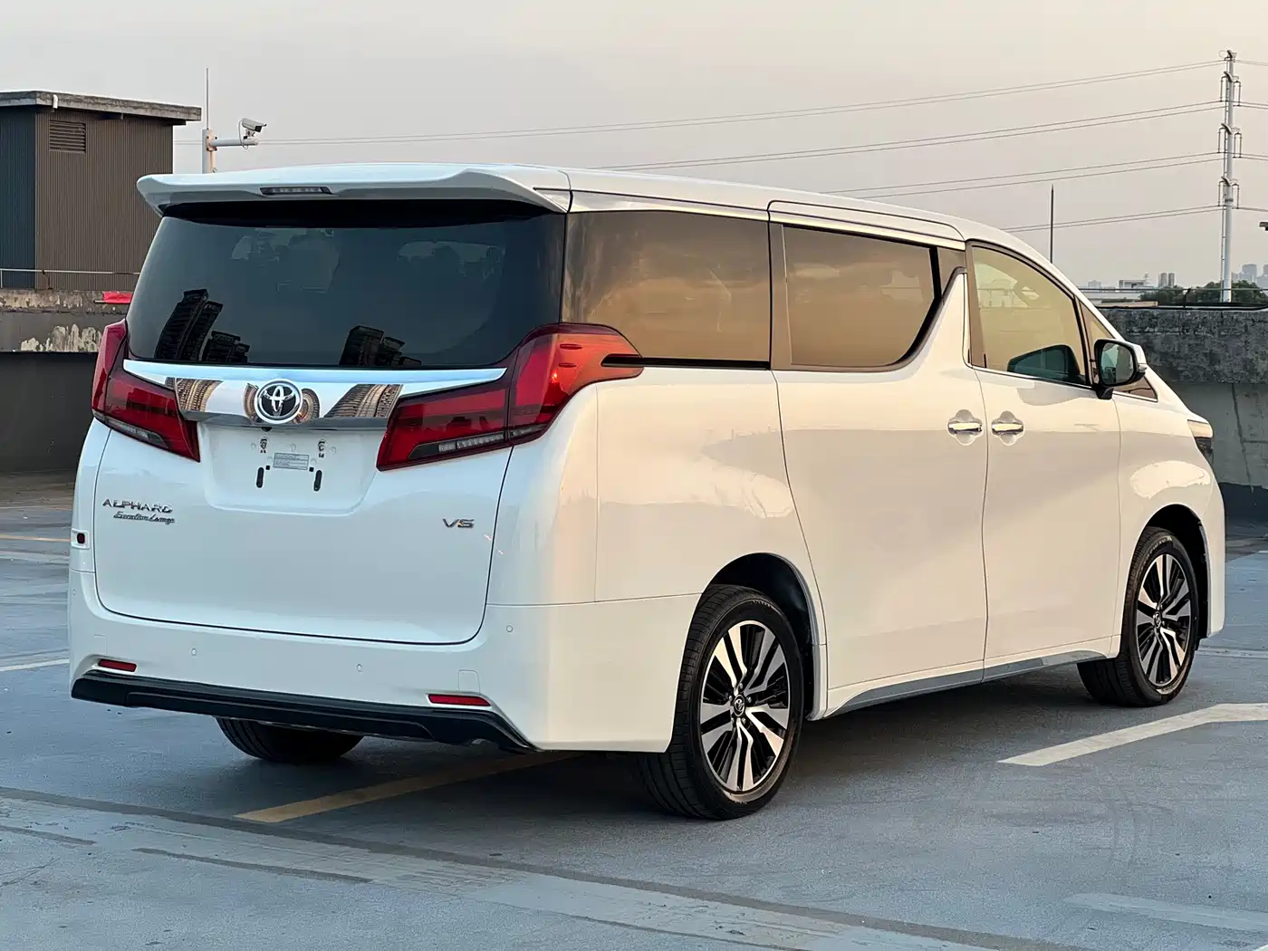 Toyota Alphard 2018 Facelift 3.5L Premium Edition фото 3