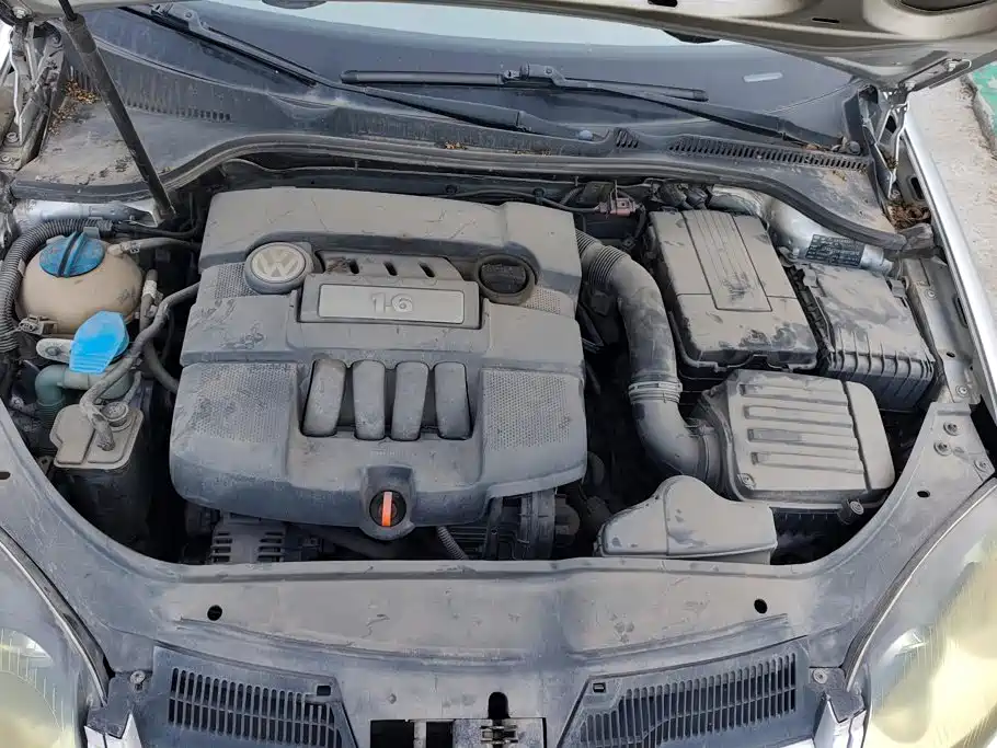 Volkswagen Sagitar 2011 2011 1.6L Auto Comfort