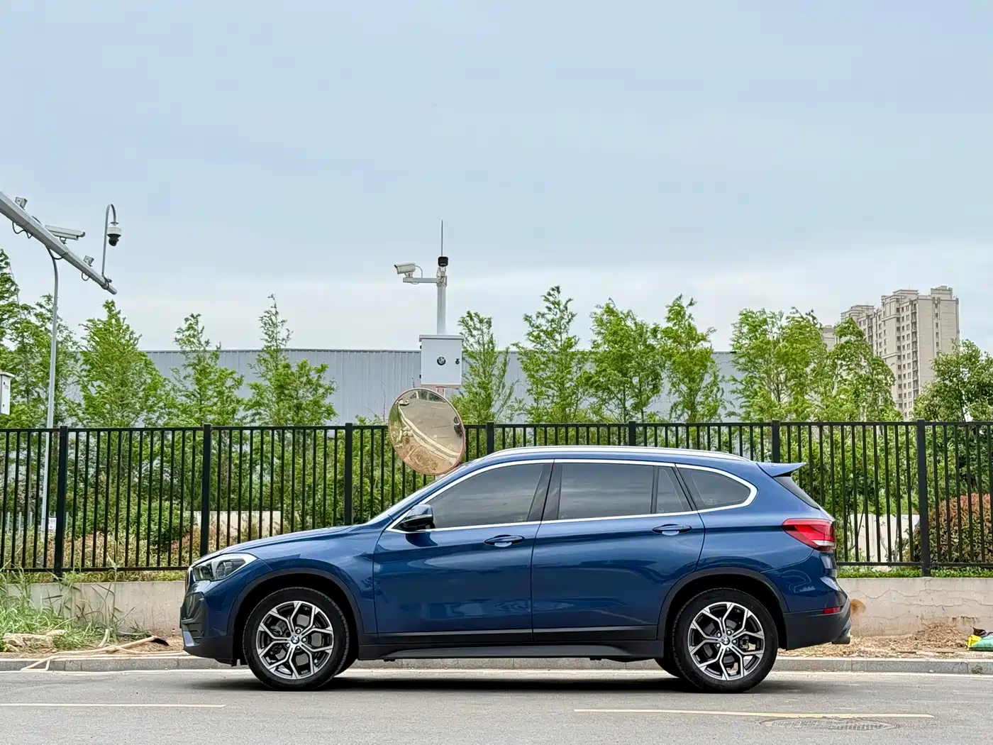 BMW X1 2022 sDrive25Li Leading фото 2