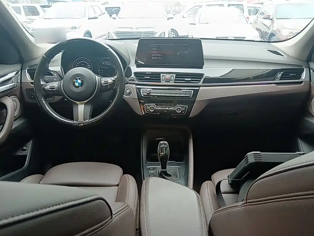 BMW X1 2021 Facelift sDrive25Li Leading фото 10