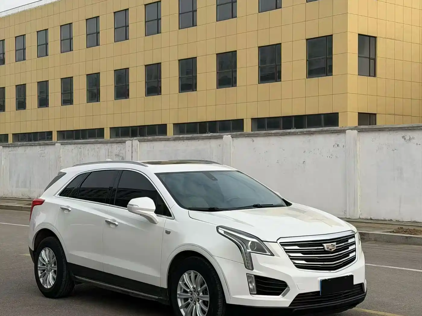 Cadillac XT5 2016 25T Technology Model фото 3