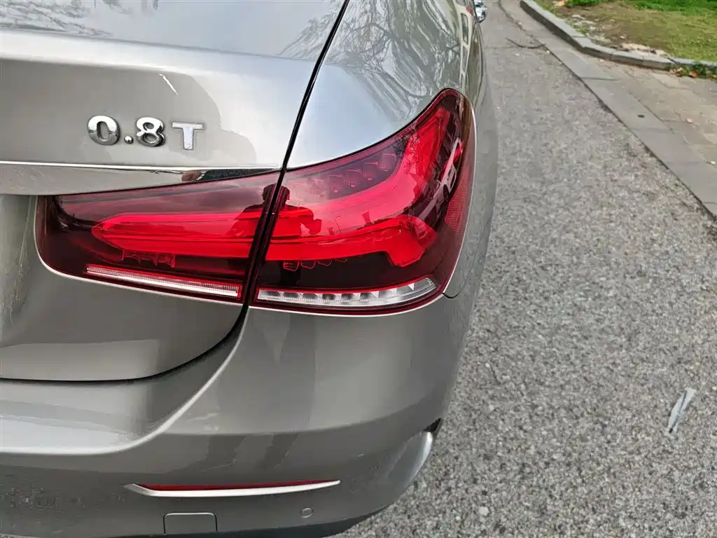 Mercedes-Benz A-Class 2021 A 200 L Sport Sedan Fashion Edition фото 24