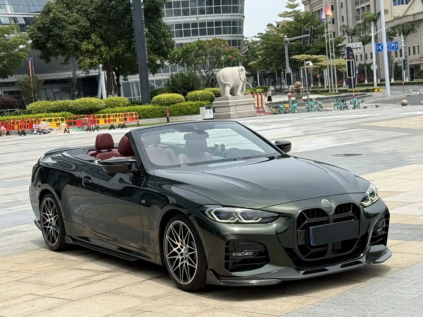 BMW 4 Series 2021 430i Convertible M Sport Shadow Edition фото 3