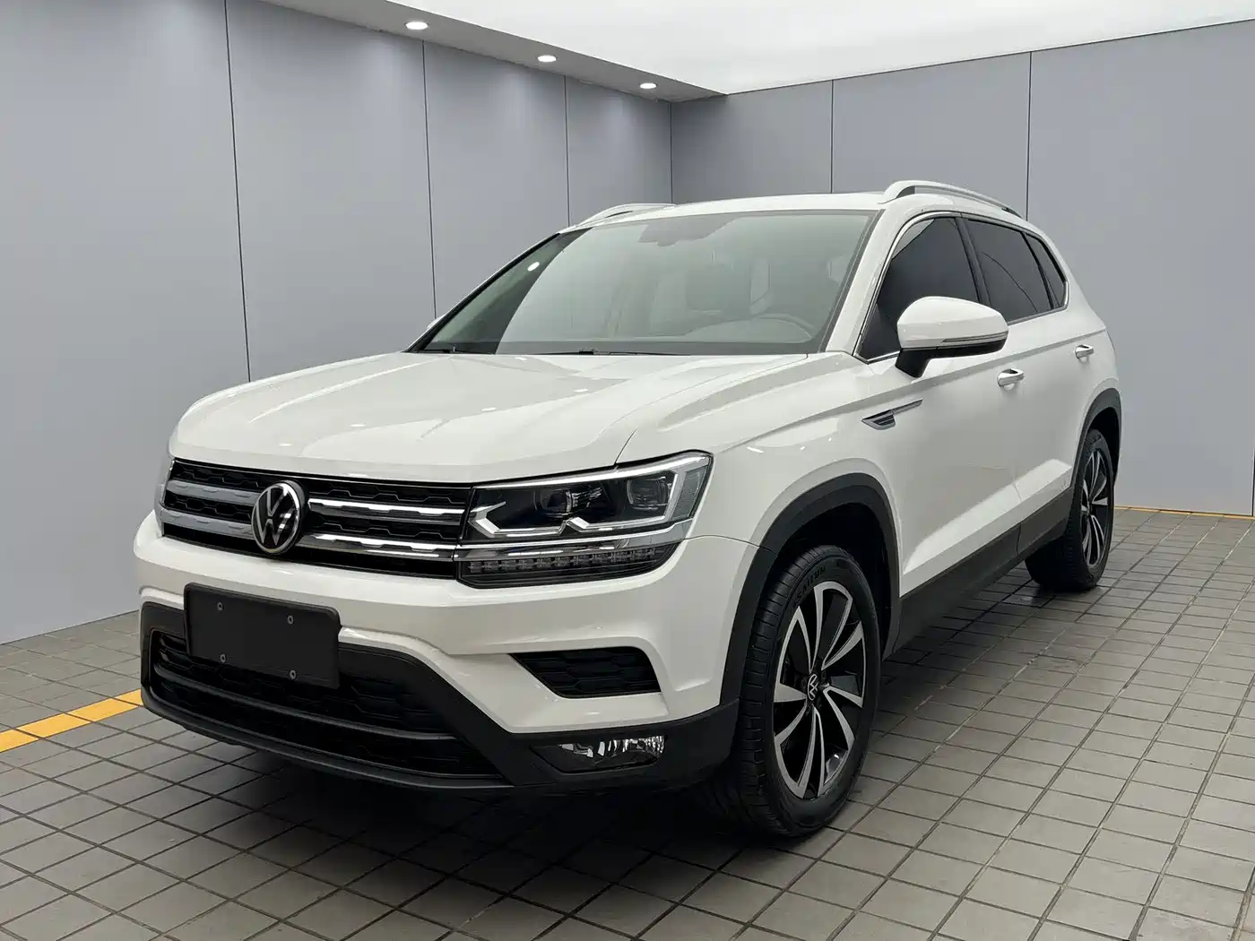 Volkswagen Tharu 2021 280TSI 2WD Luxury Plus