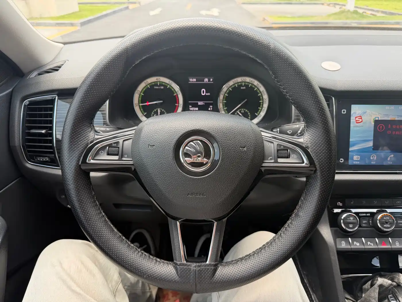 Škoda Kodiaq 2018 Facelift TSI330 7-seat 2WD Premium Luxury Edition фото 12