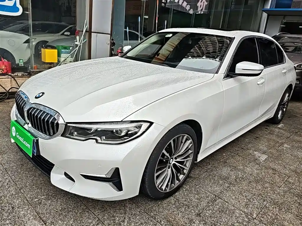 BMW 3 Series 2020 325Li Launch Edition