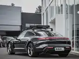 صورة 5 - Porsche Taycan