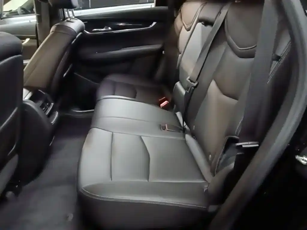 Cadillac XT5 2021 2.0T 4WD Luxury Edition фото 16
