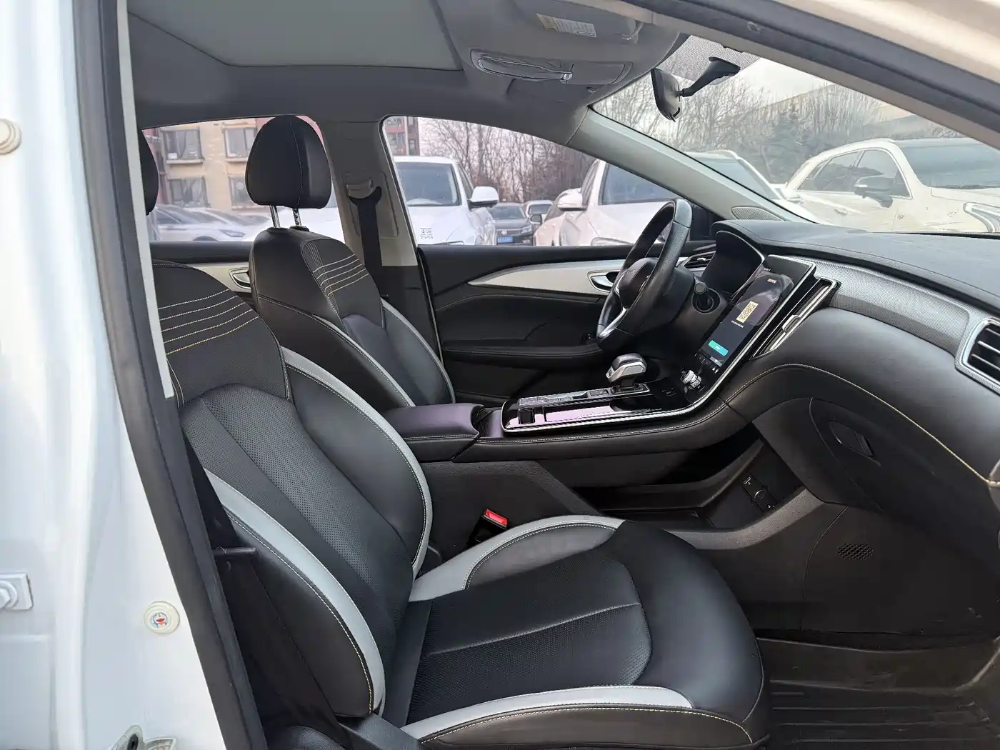 ROEWE I6 MAX NEW ENERGY