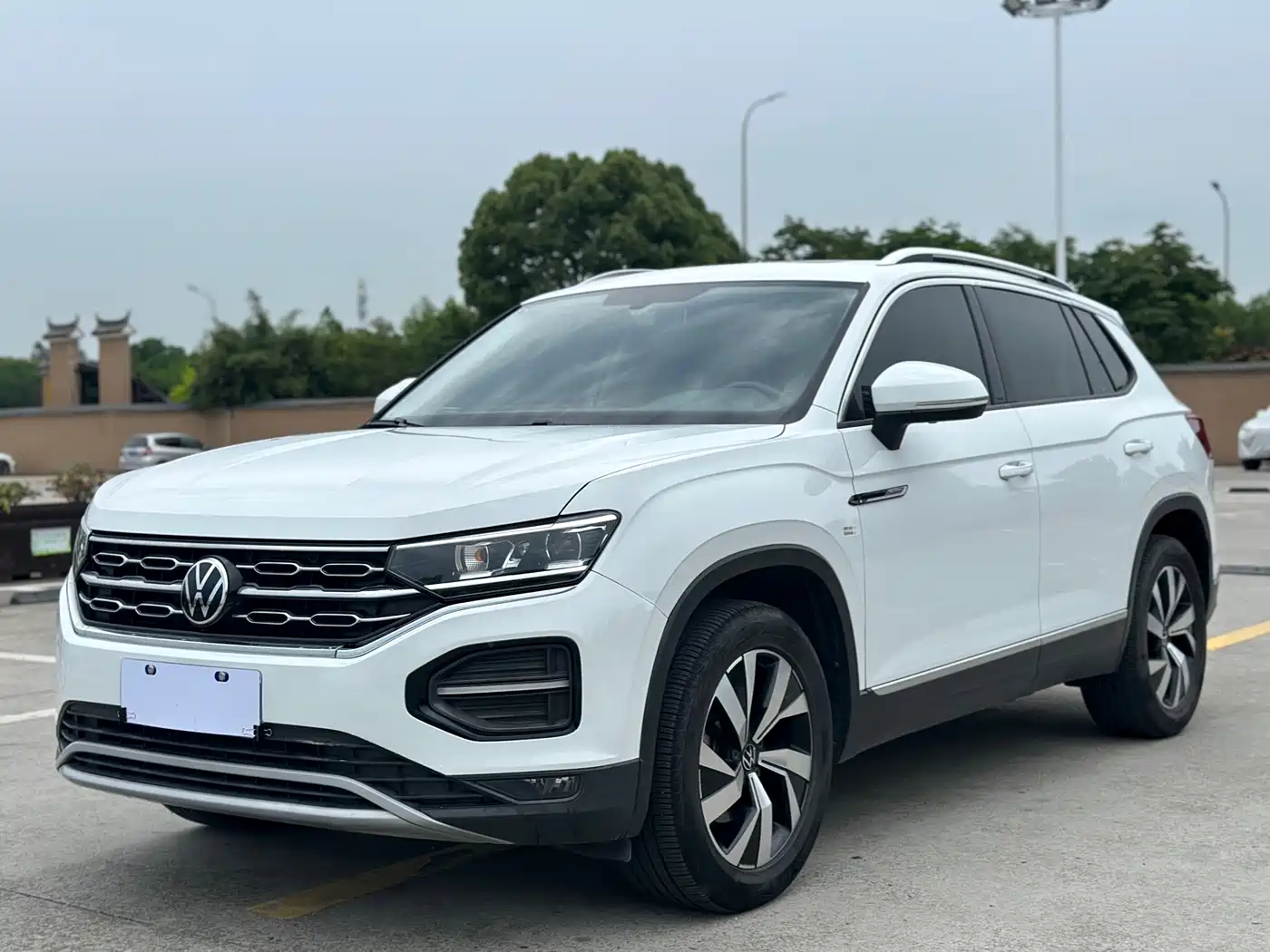 Volkswagen Tayron 2022 280TSI 2WD Luxury Smart Connect Edition