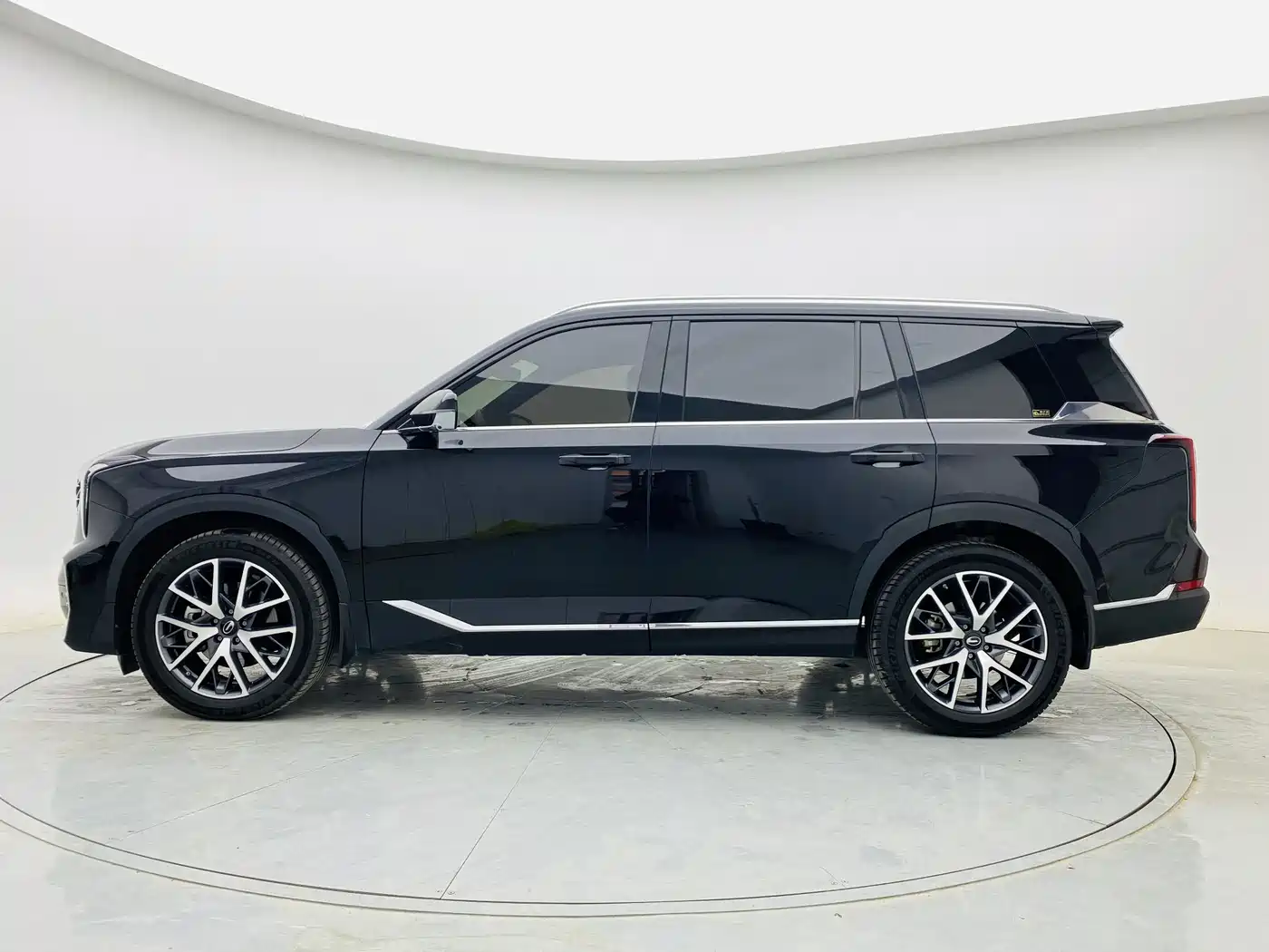 GAC Trumpchi Trumpchi GS8 2024 Navigator Series 2.0TGDI 2WD Luxury Smart Connect Edition фото 5