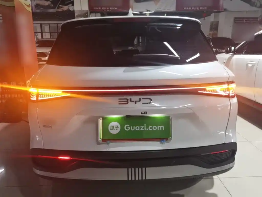 BYD Seal 05 DM-i 2025 DM-i 115KM Honor фото 6