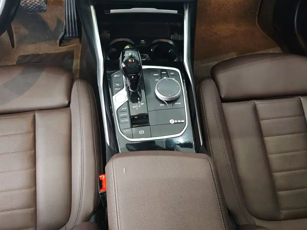 BMW 3 Series 2021 Second Facelift 320Li M Sport Package фото 14