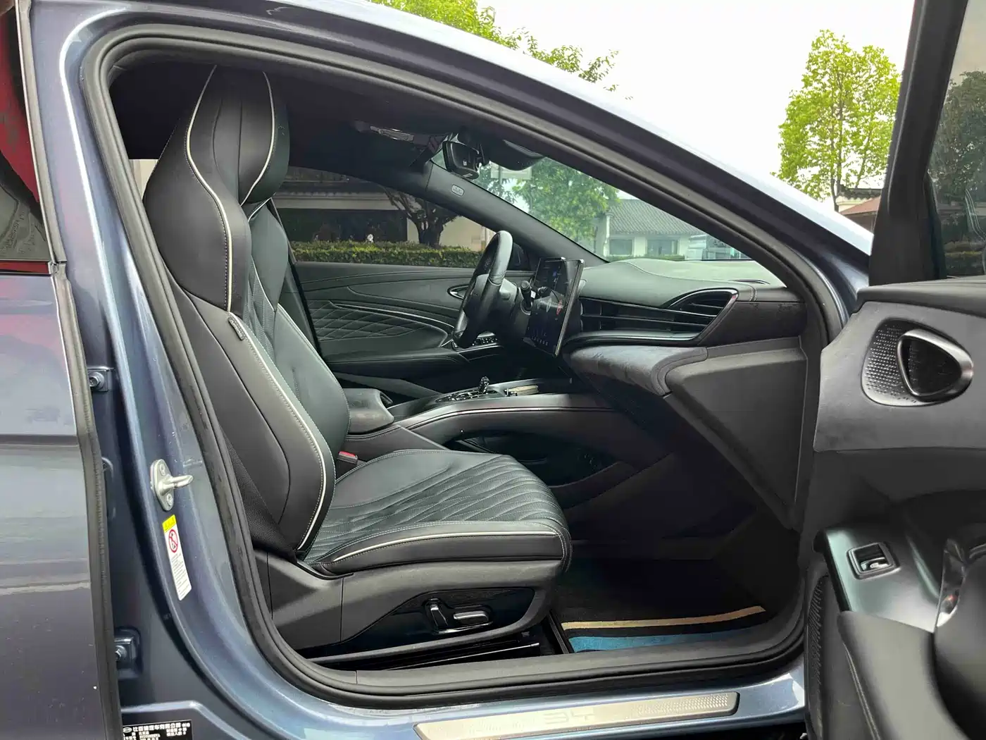 BYD Seal 2023 Champion Edition 550km Premium фото 4