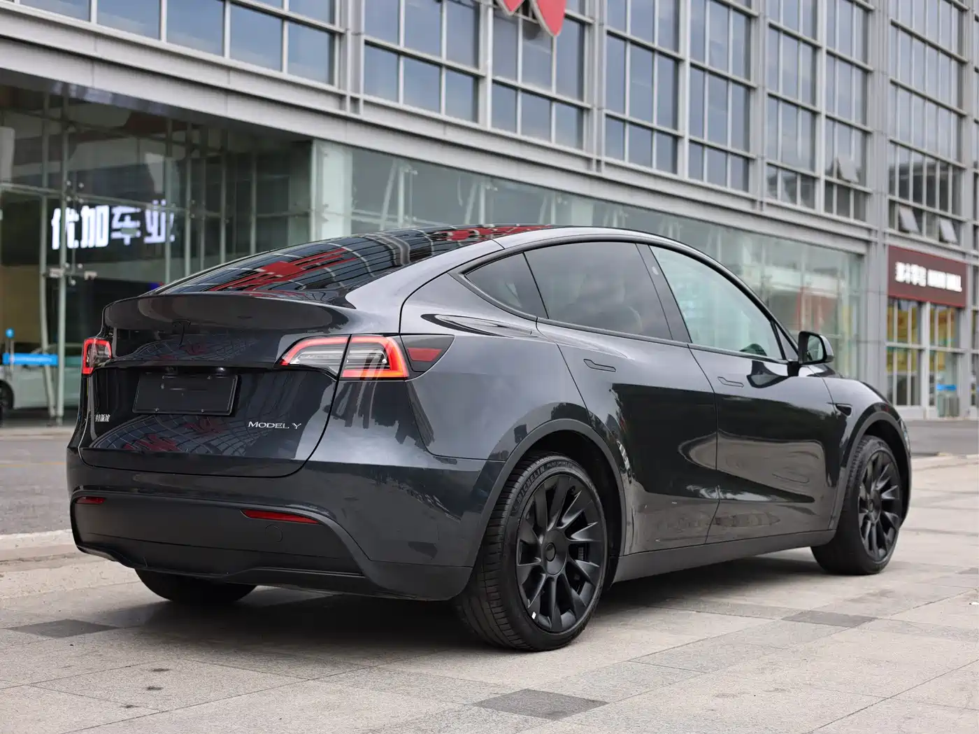 Фото 5 - Tesla Model Y