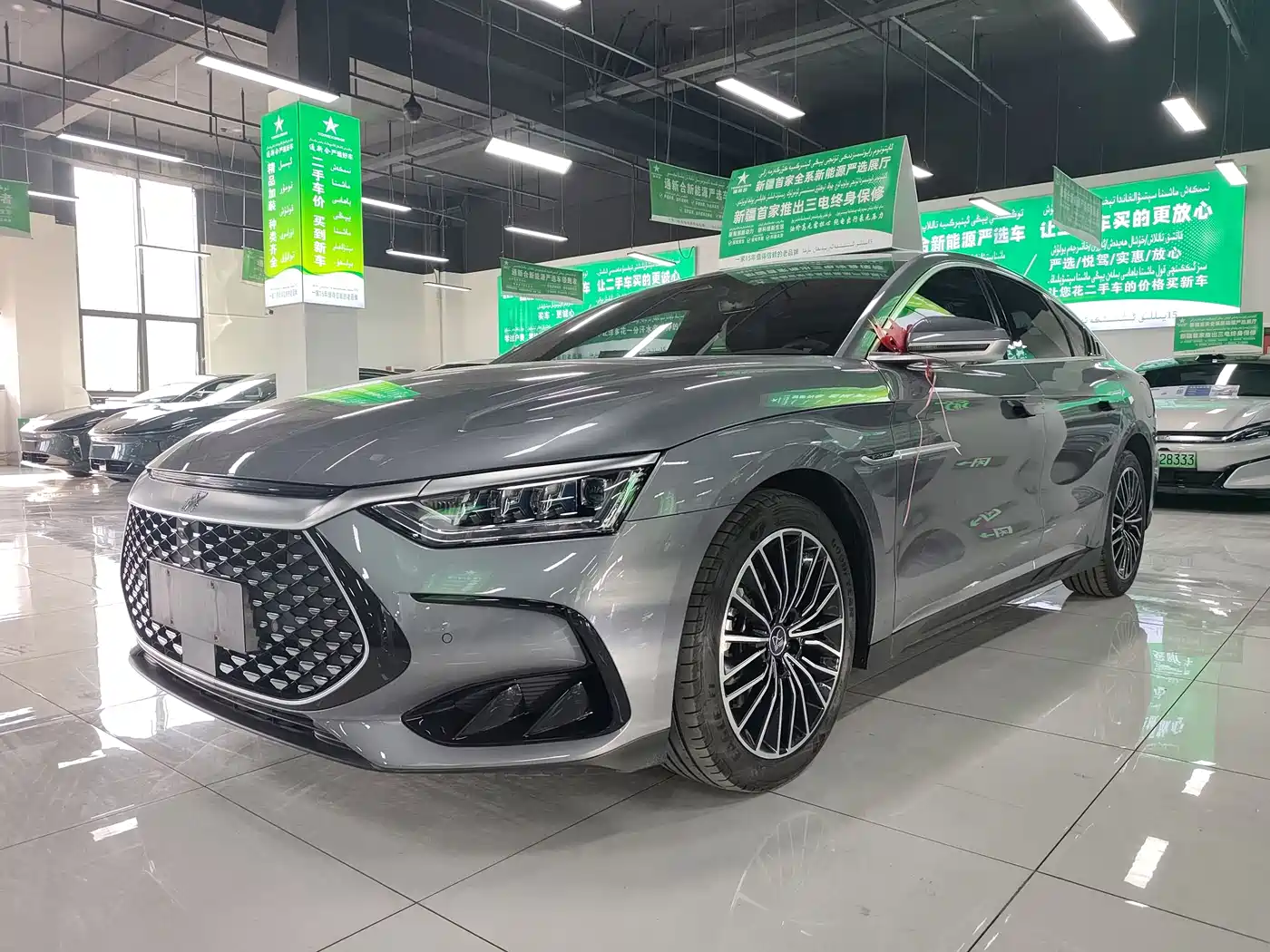BYD Han 2023 DM-i Champion Edition 121KM Honor