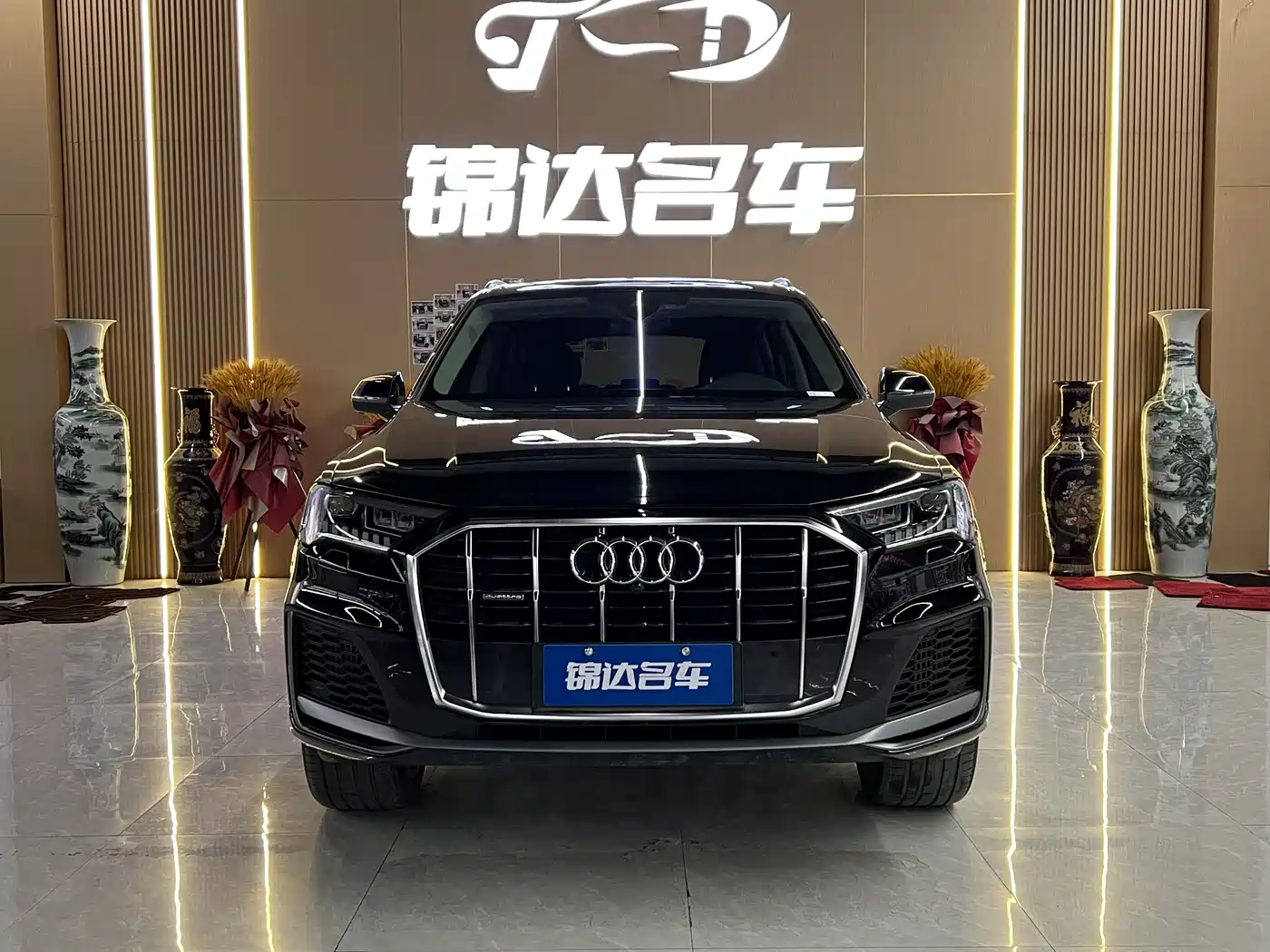 Audi Q7 2023 55 TFSI quattro S line Sport фото 2