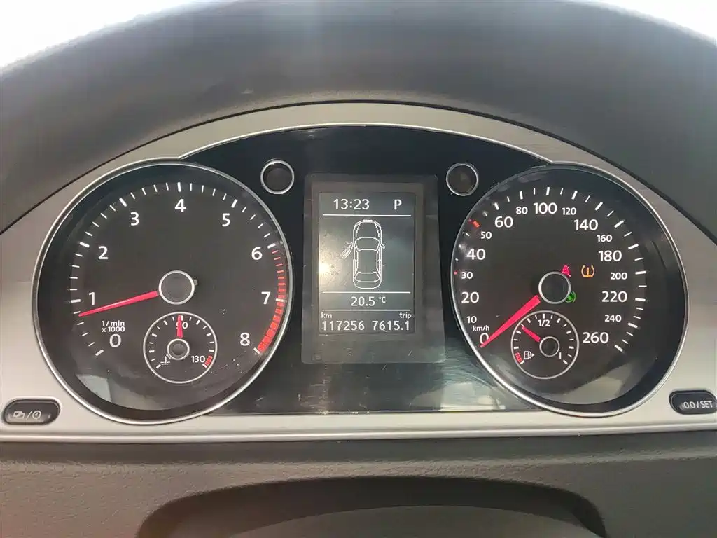 Volkswagen Magotan 2015 1.8TSI Leading фото 12