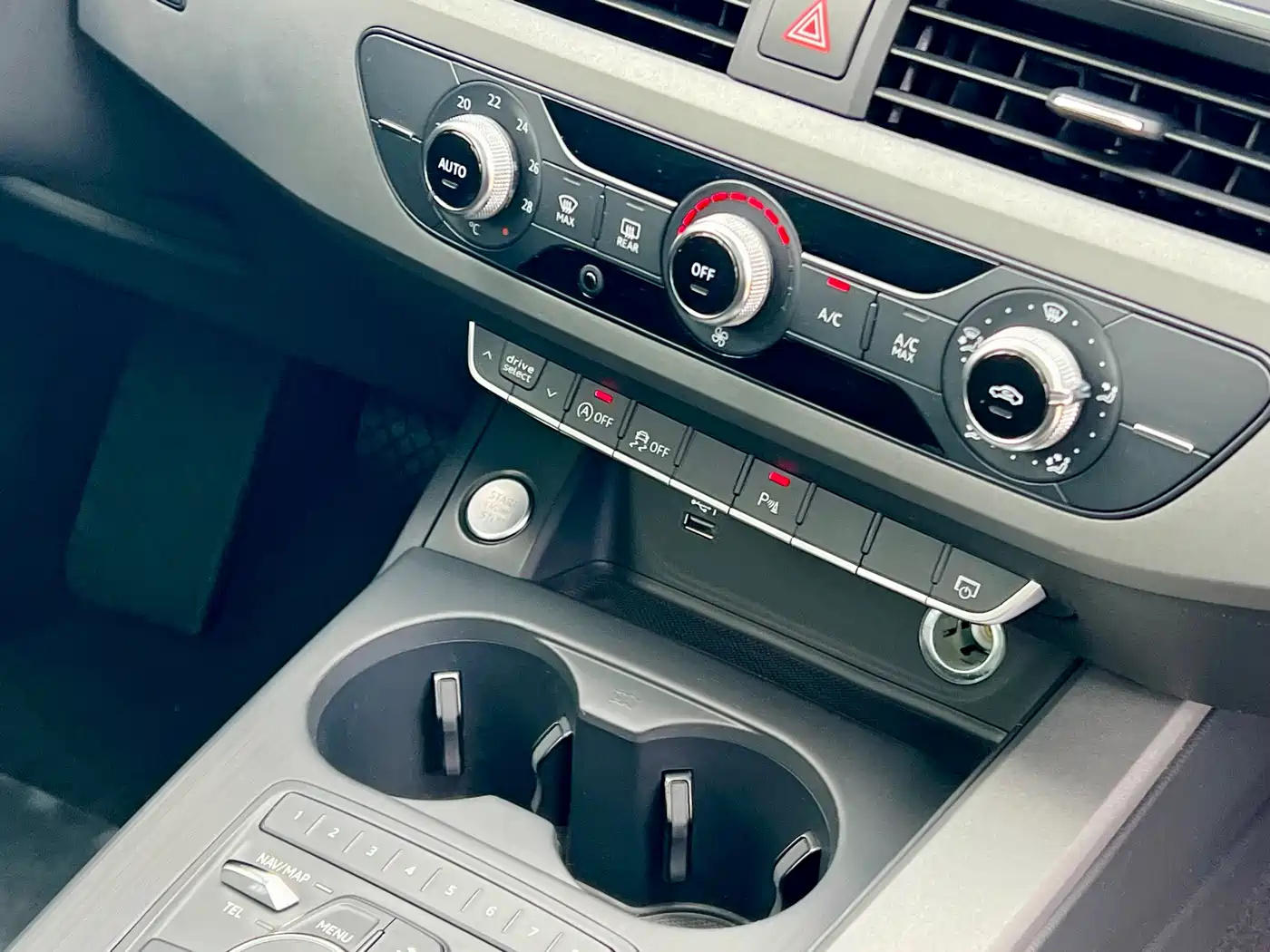 Audi A4L 2019 40 TFSI Progressive (China VI) фото 25