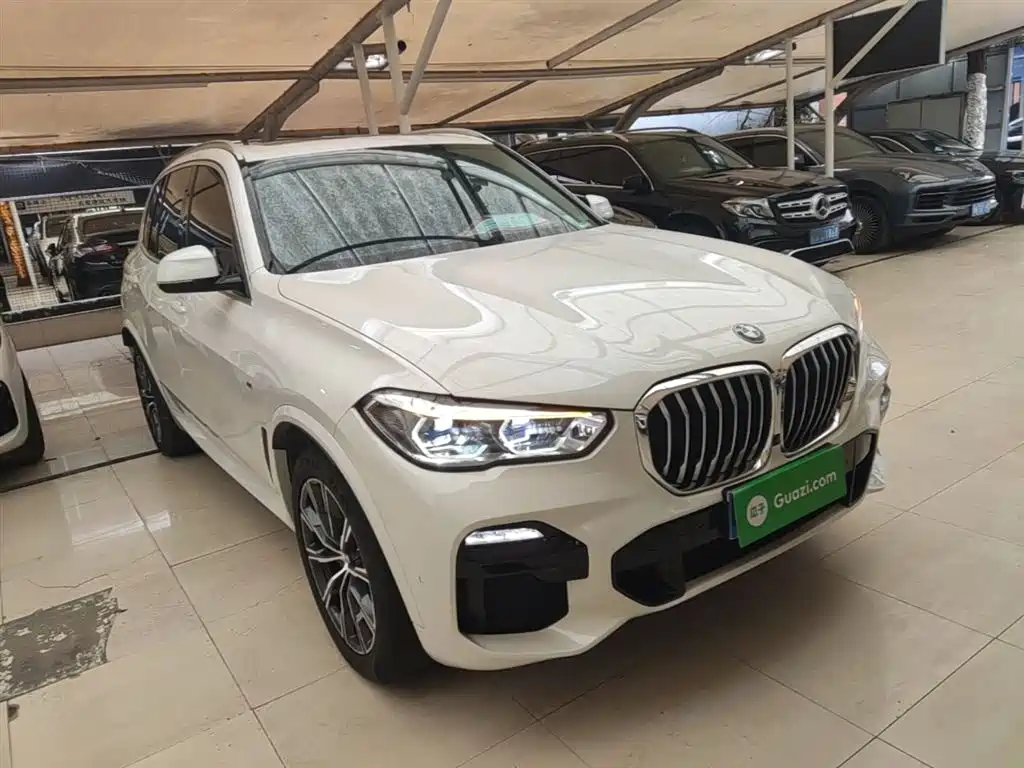 BMW X5 (Import) 2019 xDrive40i M Sport Package фото 4
