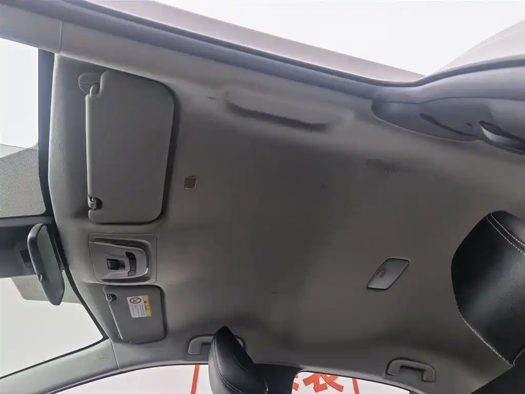 Toyota Corolla 2023 1.8L Smart Hybrid Dual Engine Pioneer Edition фото 14