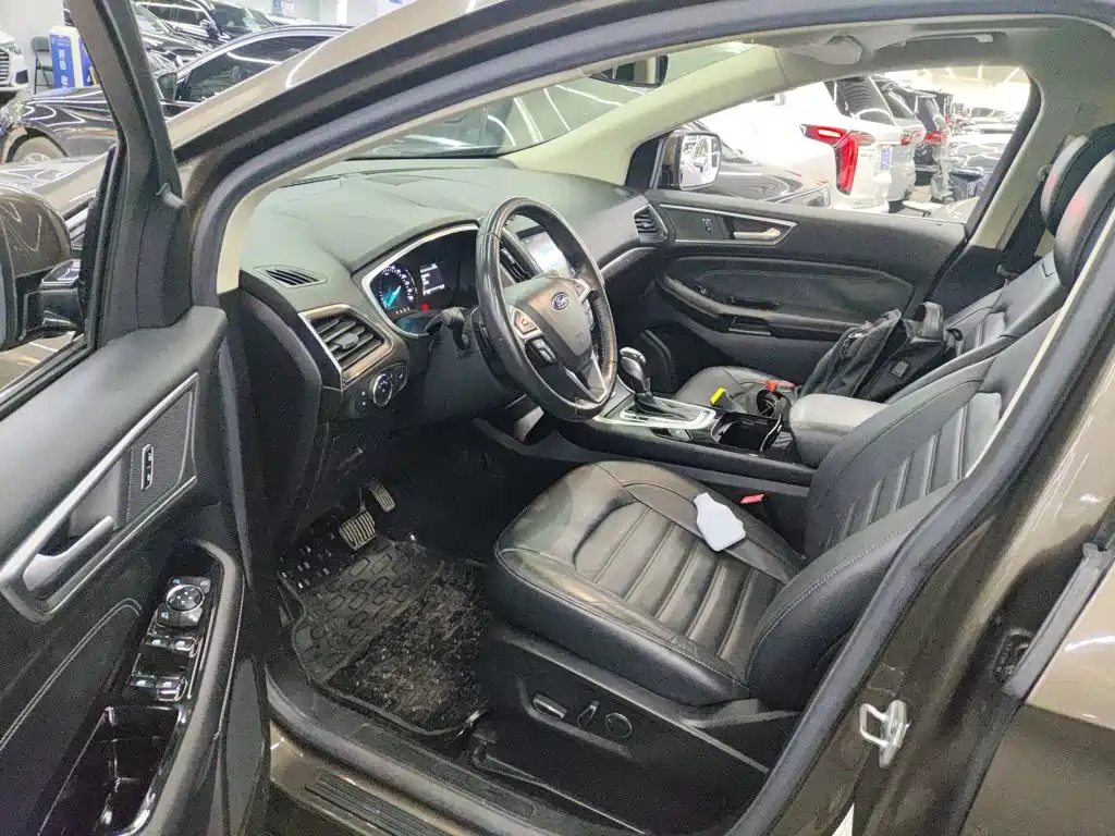 Ford Edge 2018 2016 EcoBoost 245 2WD Luxury 7-Seater