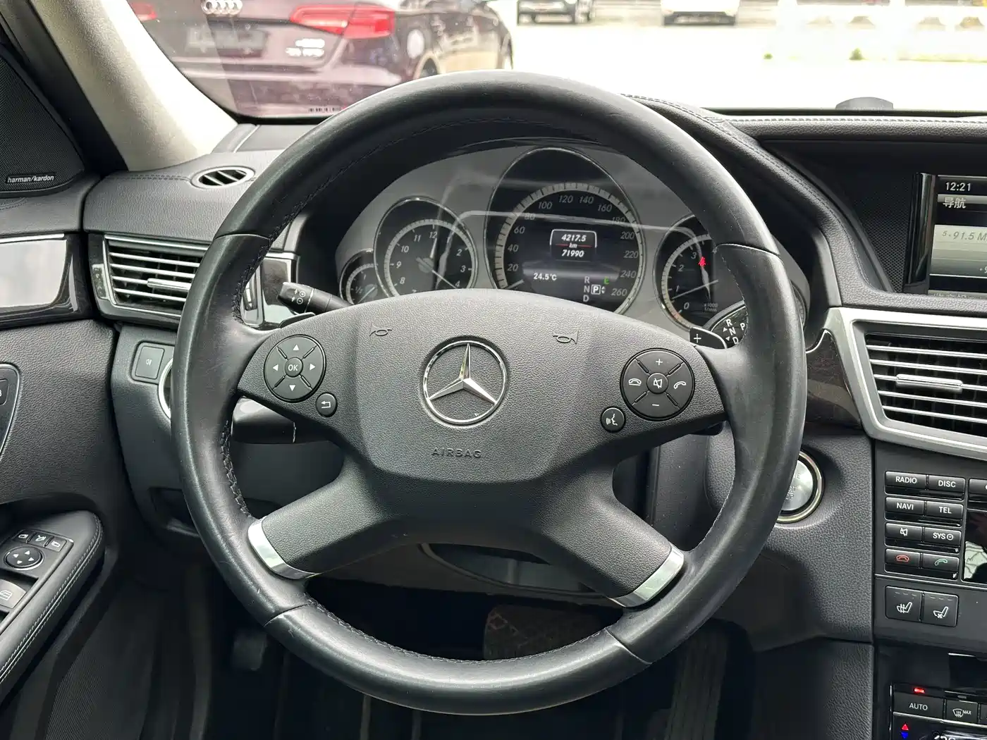 Mercedes-Benz E-Class 2013 E 300 L Fashion Luxury фото 18