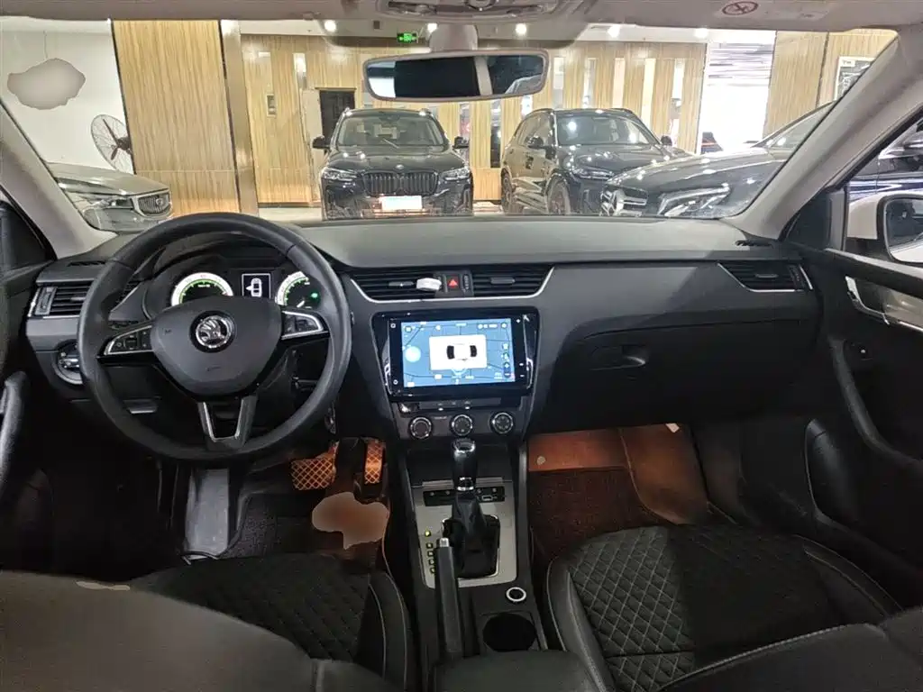 SKODA OCTAVIA