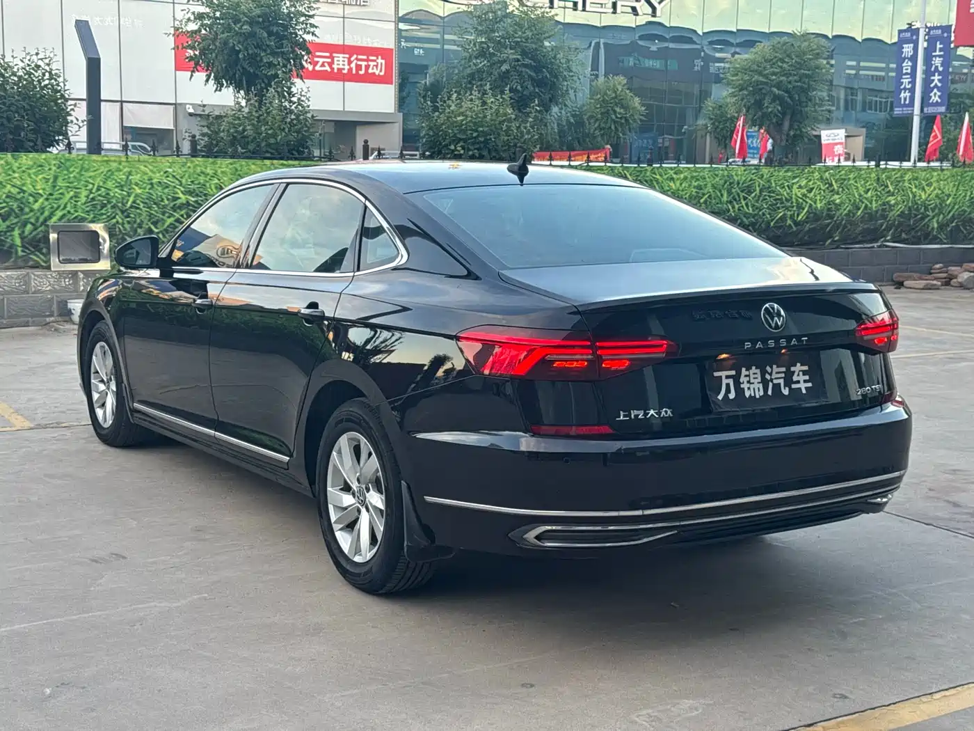 Volkswagen Passat 2021 Model 280TSI Business Edition фото 6
