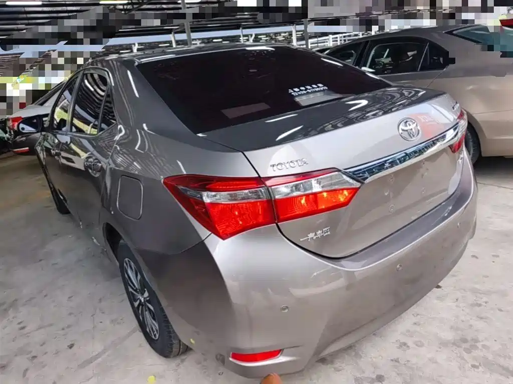 Toyota Corolla 2017 Facelift 1.2T S-CVT GL-i фото 5